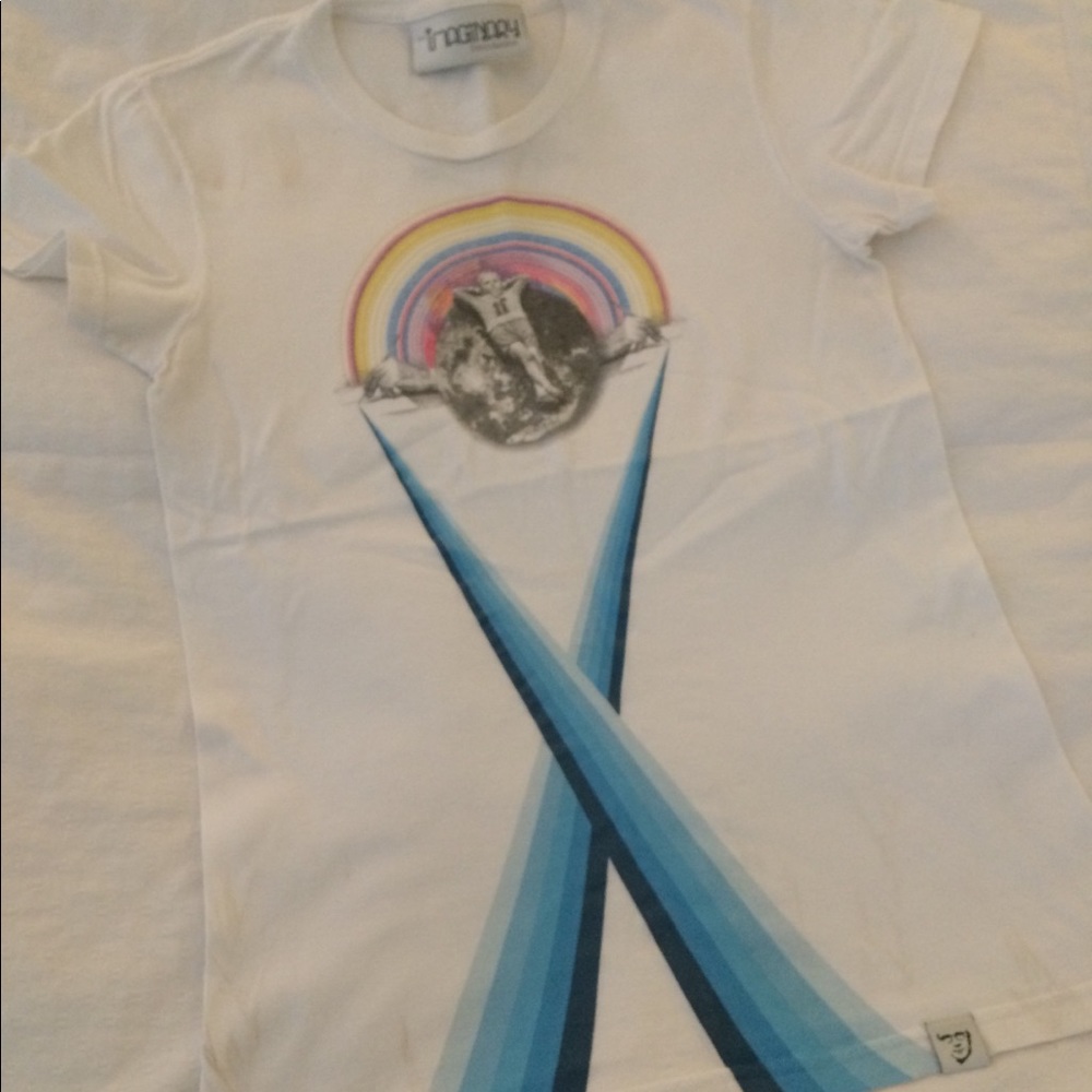 The Imaginary Foundation tee. Form fitting Med
